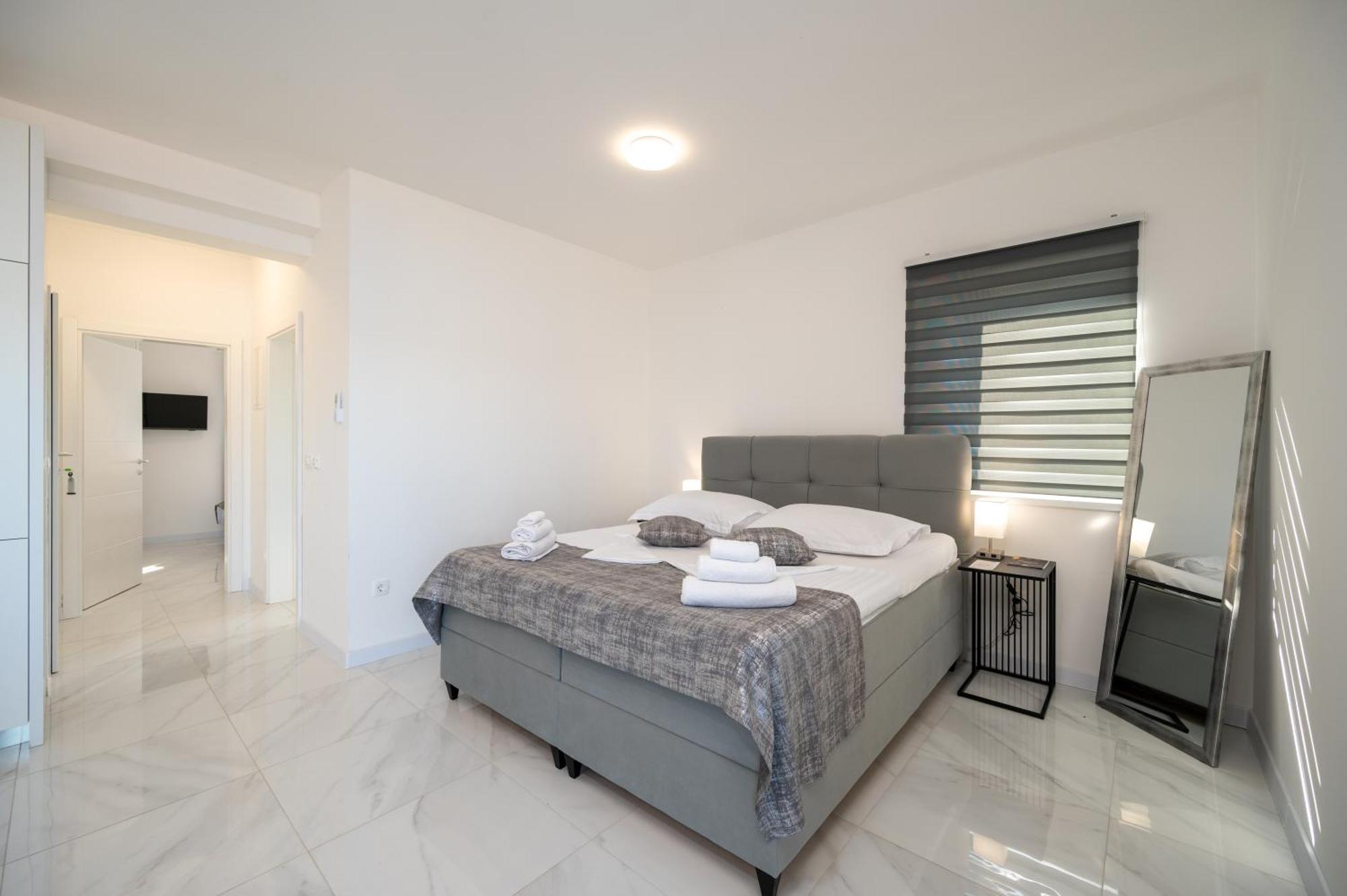 Apartments Filipo Trogir Zewnętrze zdjęcie